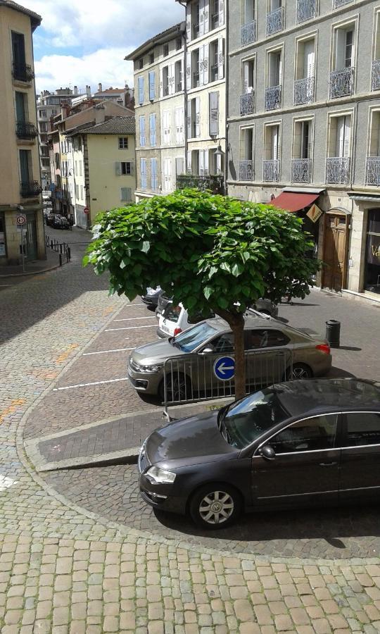 Apartmán Le Sultan Du Theron 1Er Etage Le Puy-en-Velay Exteriér fotografie